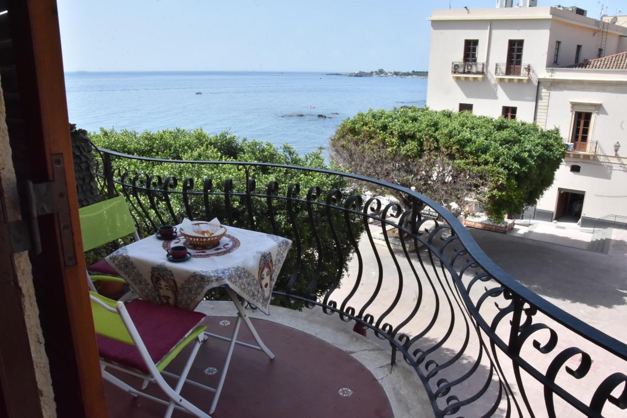 Apartamento Plaza Giardini-Naxos Exterior foto